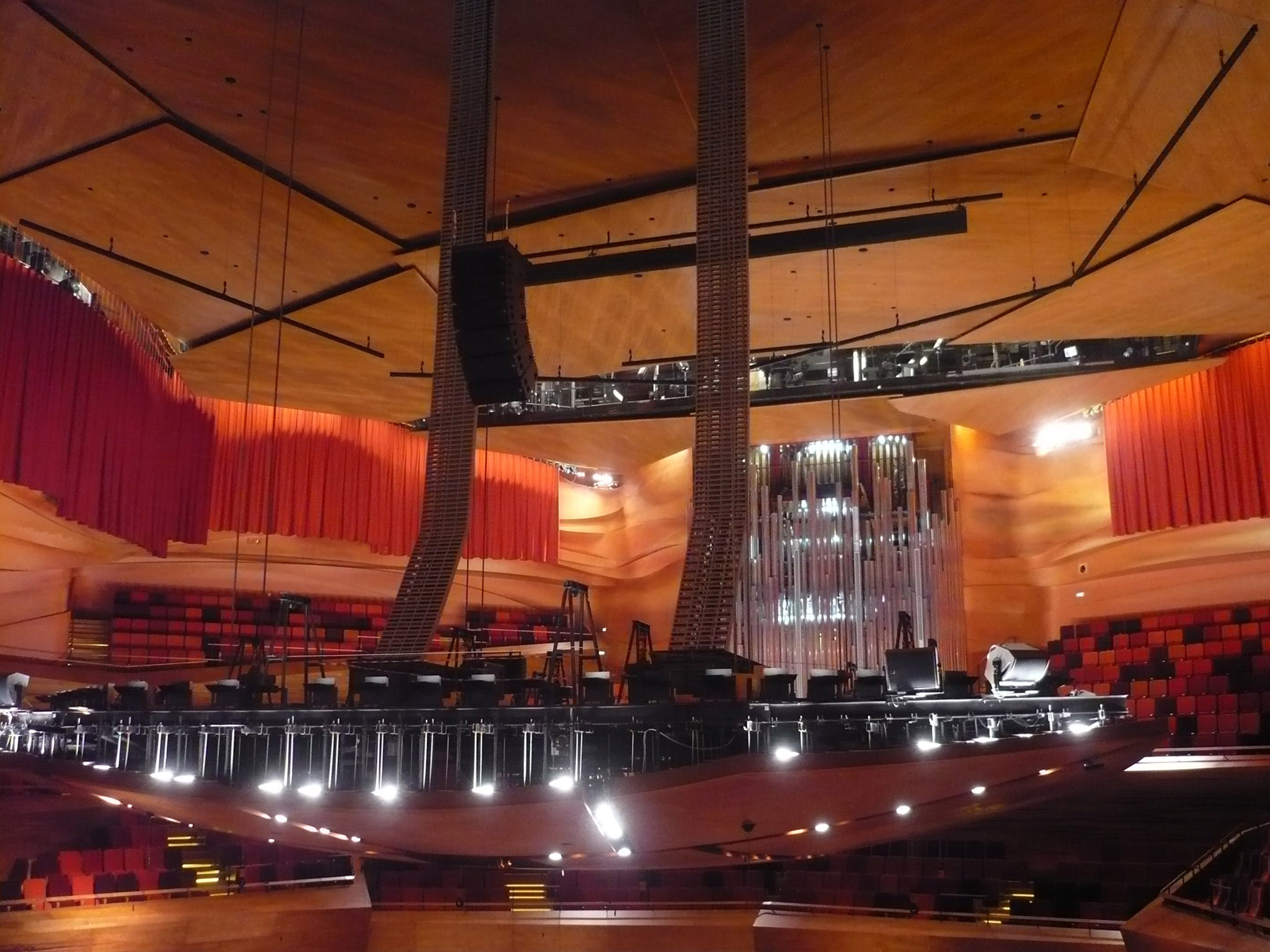 5090_zigzag_e-chains_opera_rc1.mp4