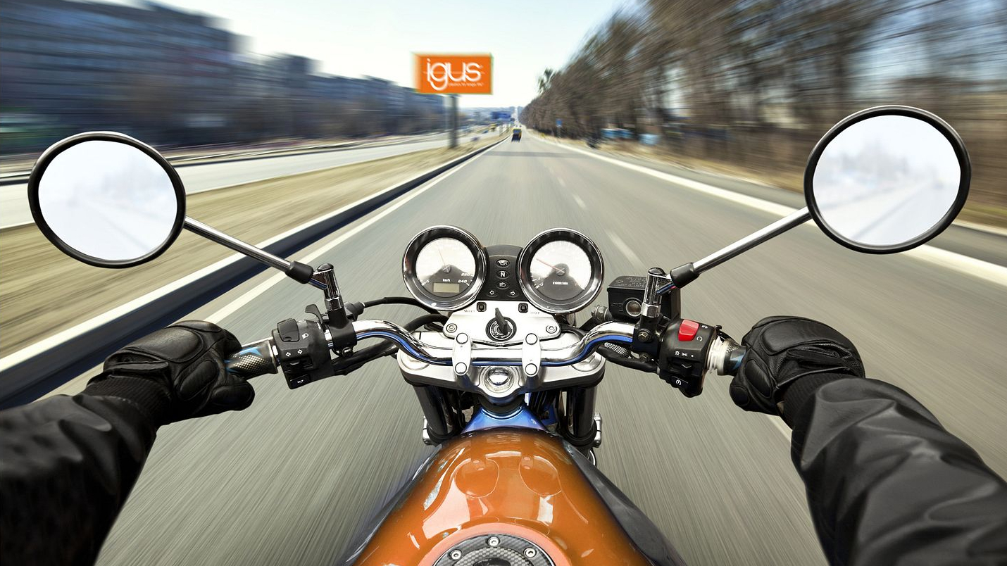 motion_plastics4motorbike_scooter_EU_rc1s.mp4