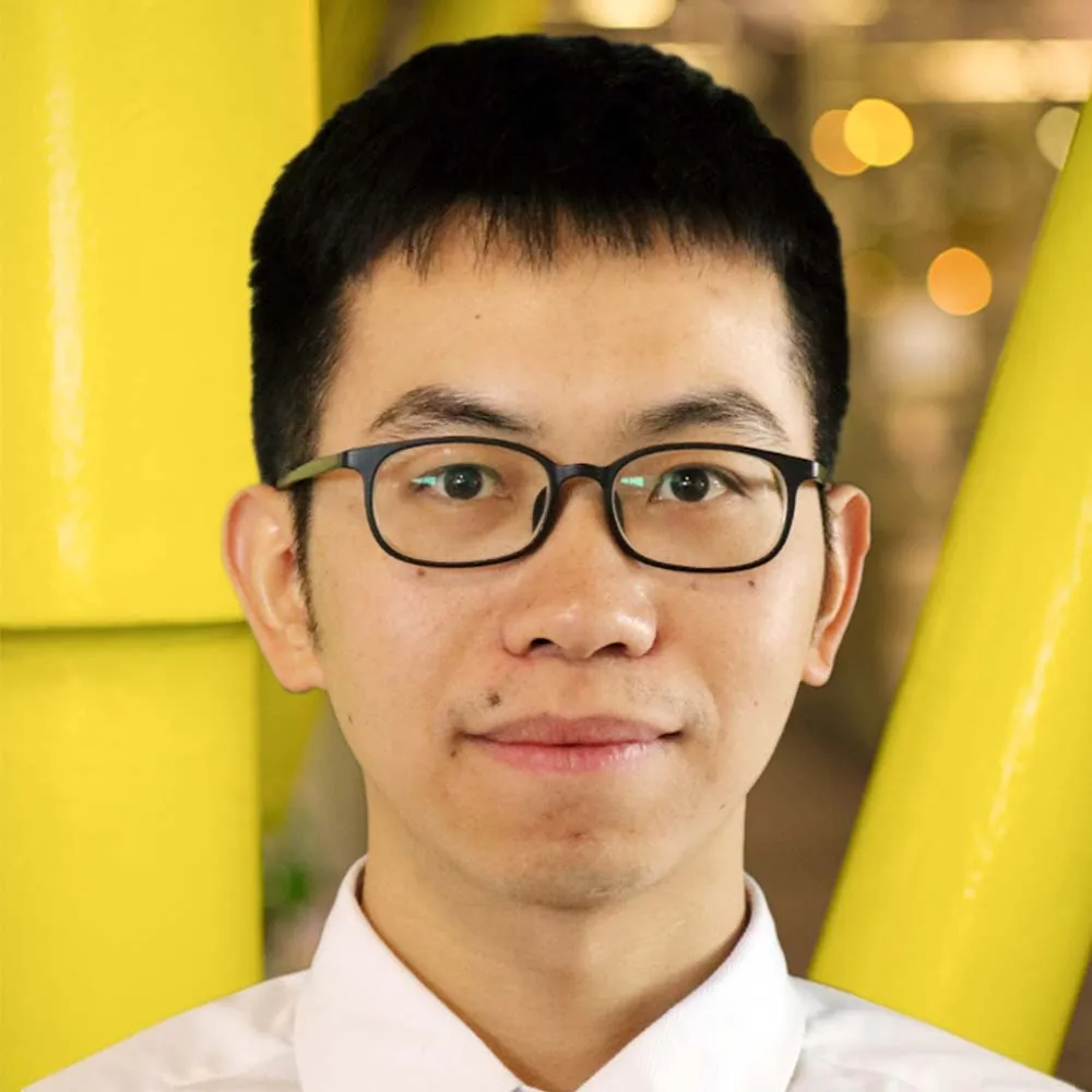 陈明杰，易格斯驱动技术产品经理 Product Manager for drylin drive technology