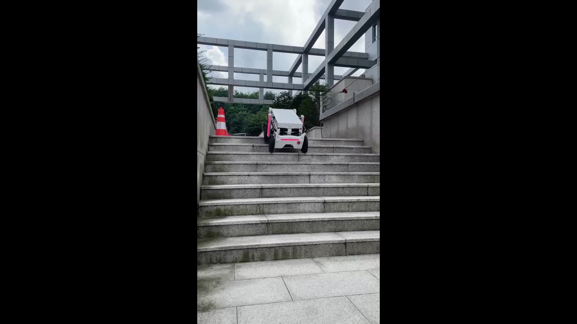 DRL_VID_01_MOBINN_with_music__XX_1