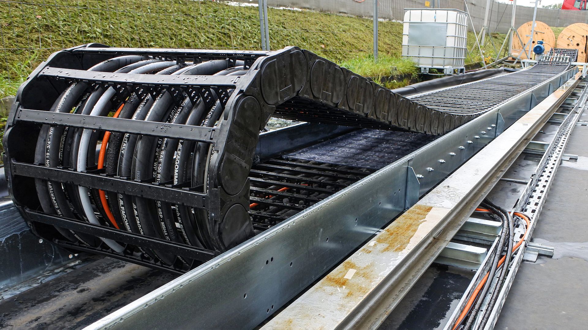 拖链测试实验室 - 易格斯官网